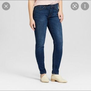 🏔️Dark Wash Blue Jeans